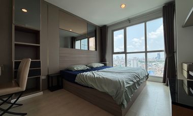 À louer 2 chambres condo à Sathon, Bangkok