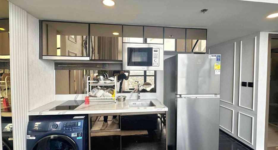 Condo en alquiler de 2 habitaciones en Watthana, Bangkok