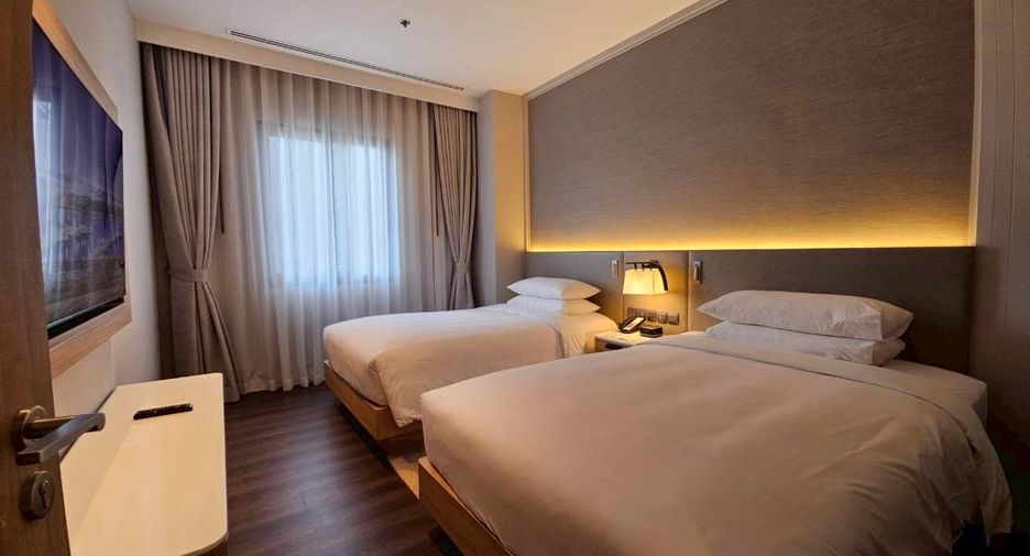 For rent 2 ベッドルーム condo in Phra Khanong, Bangkok