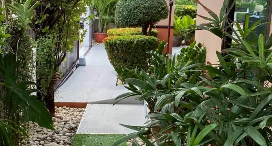 Villa en alquiler de 3 habitaciones en Sattahip, Chonburi