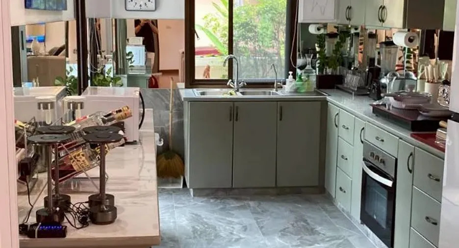 Villa en alquiler de 3 habitaciones en Sattahip, Chonburi