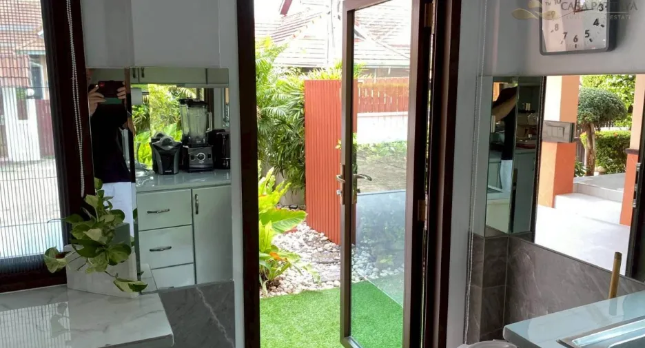 Villa en alquiler de 3 habitaciones en Sattahip, Chonburi