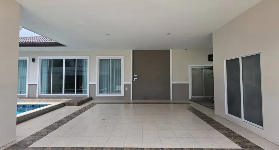 À vendre 3 chambres villa à East Pattaya, Pattaya