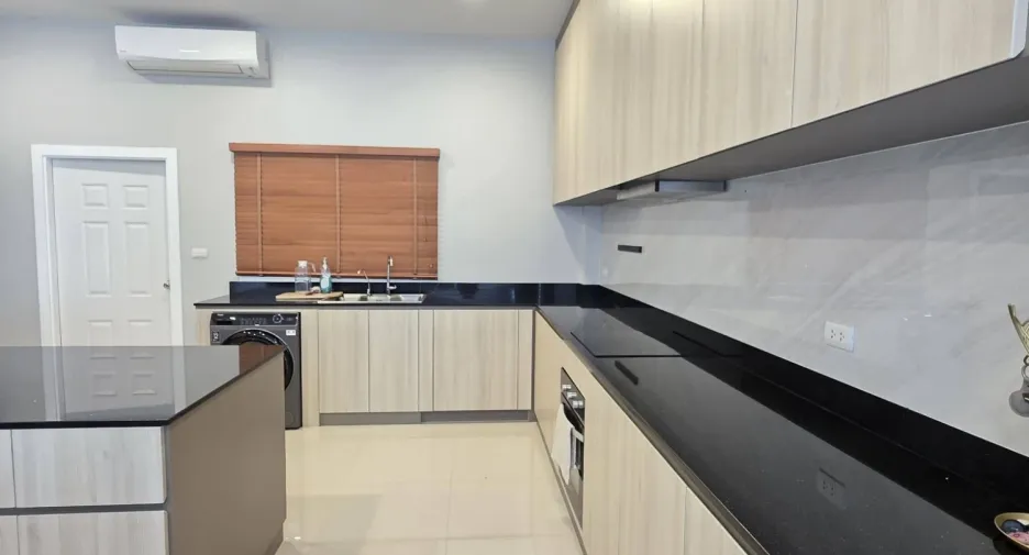 À vendre 3 chambres villa à East Pattaya, Pattaya