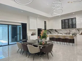 For sale 3 ベッドルーム villa in Bang Lamung, Chonburi