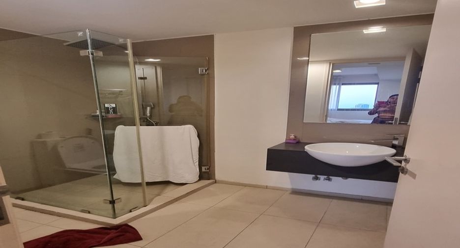 Wohnung zum Kauf mit 2 Zimmer in Pratumnak, Pattaya