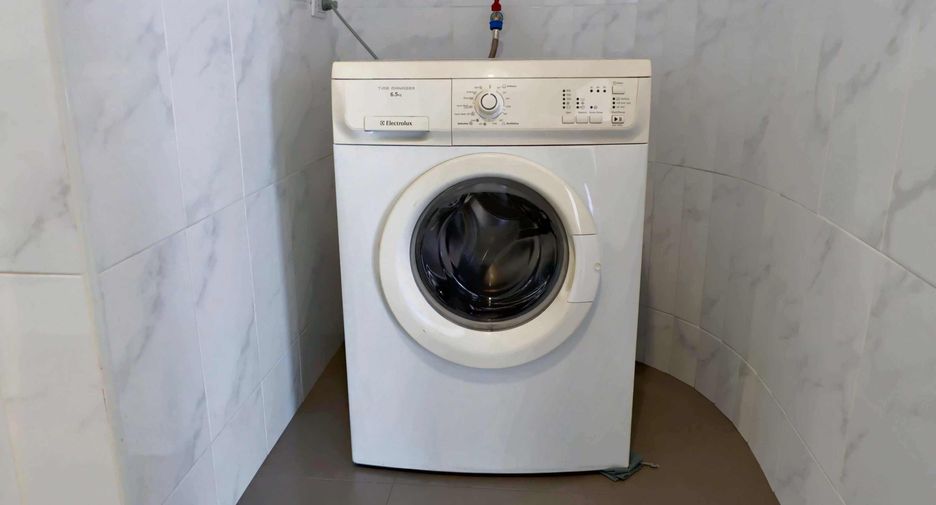 For rent 1 bed condo in Pathum Wan, Bangkok