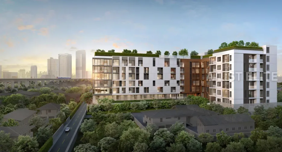 For sale 2 bedrooms condo in Khlong Toei, Bangkok