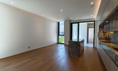 Condo en venta de 2 habitaciones en Khlong Toei, Bangkok