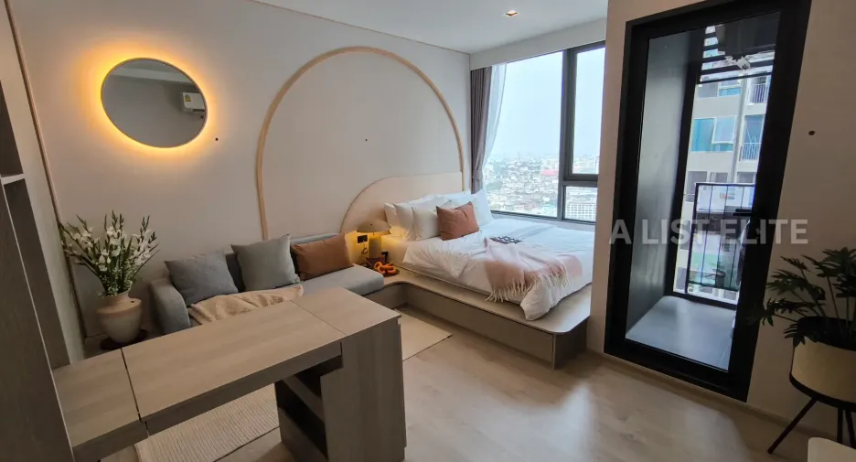 For sale 1 bed condo in Khlong San, Bangkok