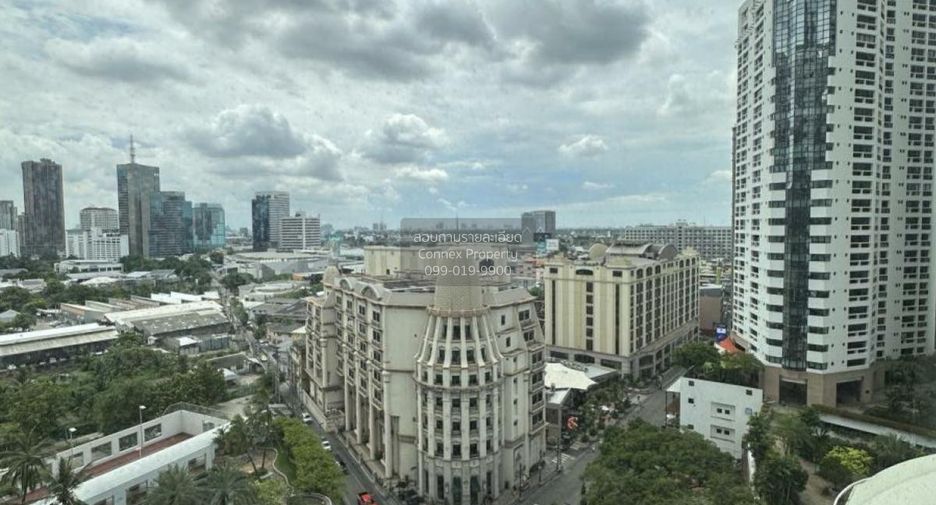 For rent 2 bedrooms condo in Khlong Toei, Bangkok