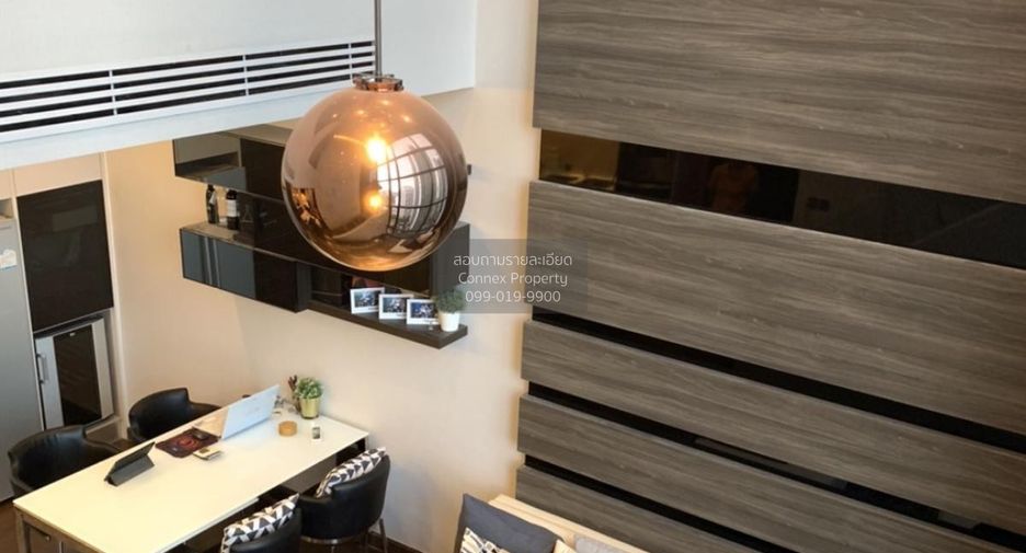 For rent 3 bedrooms condo in Huai Khwang, Bangkok