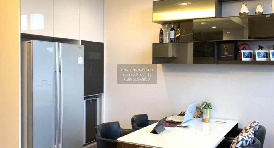 For rent 3 bedrooms condo in Huai Khwang, Bangkok