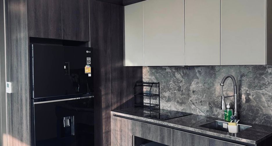 Condo en alquiler de 1 habitaciones en Khlong Toei, Bangkok