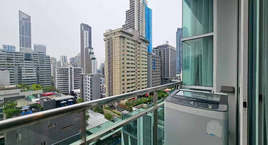 For rent 2 bedrooms condo in Watthana, Bangkok