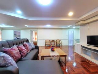 For rent 3 bedrooms condo in Watthana, Bangkok