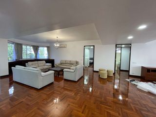 出租 3 卧室 公寓 在 Khlong Toei, 曼谷