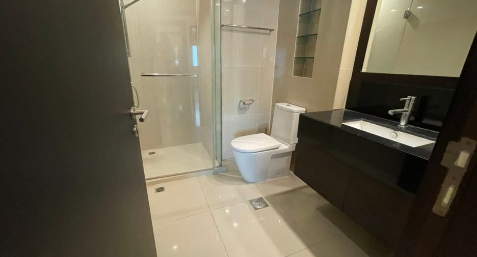 Condo en alquiler de 2 habitaciones en Sathon, Bangkok