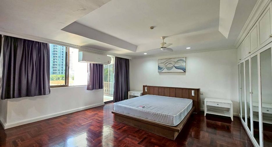 Condo en alquiler de 4 habitaciones en Watthana, Bangkok