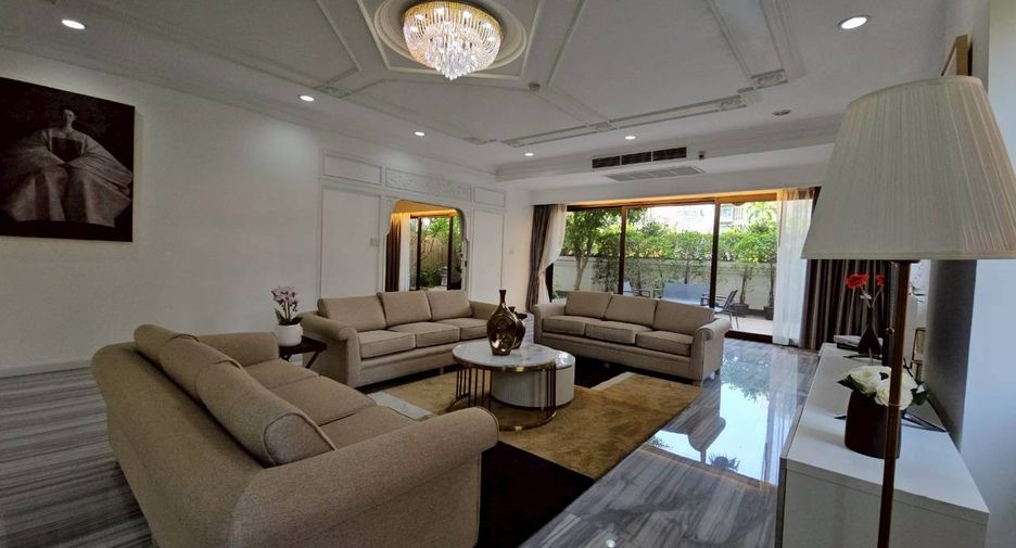 Condo en alquiler de 4 habitaciones en Watthana, Bangkok