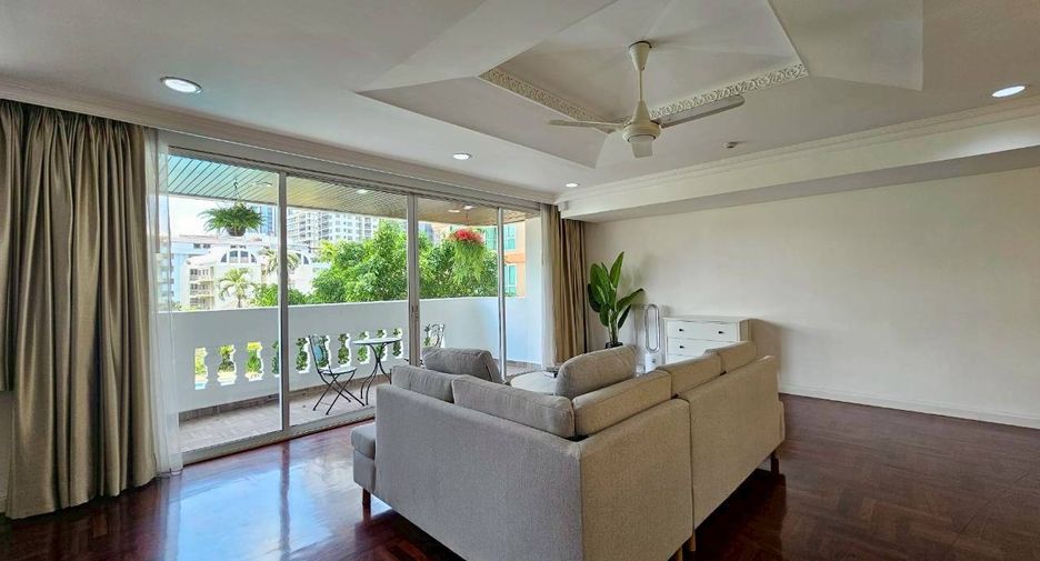 Condo en alquiler de 4 habitaciones en Watthana, Bangkok