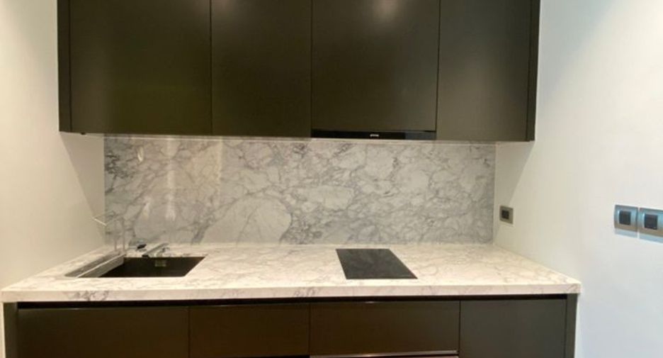 For rent and for sale 1 bed condo in Watthana, Bangkok