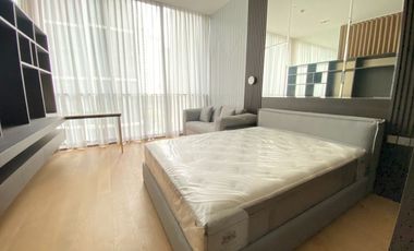 For rent and for sale studio condo in Pathum Wan, Bangkok
