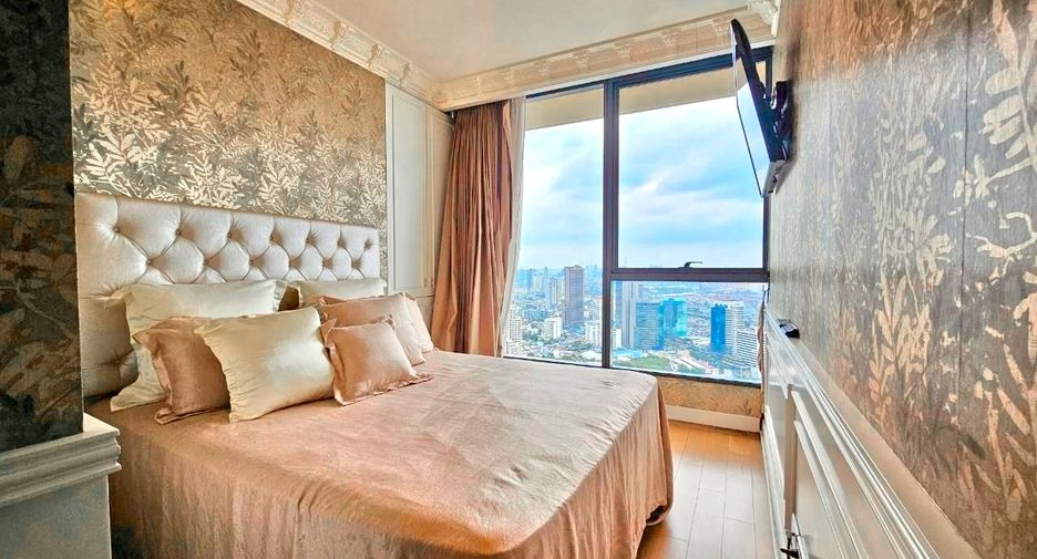 À louer et à vendre 3 chambres condo à Khlong Toei, Bangkok