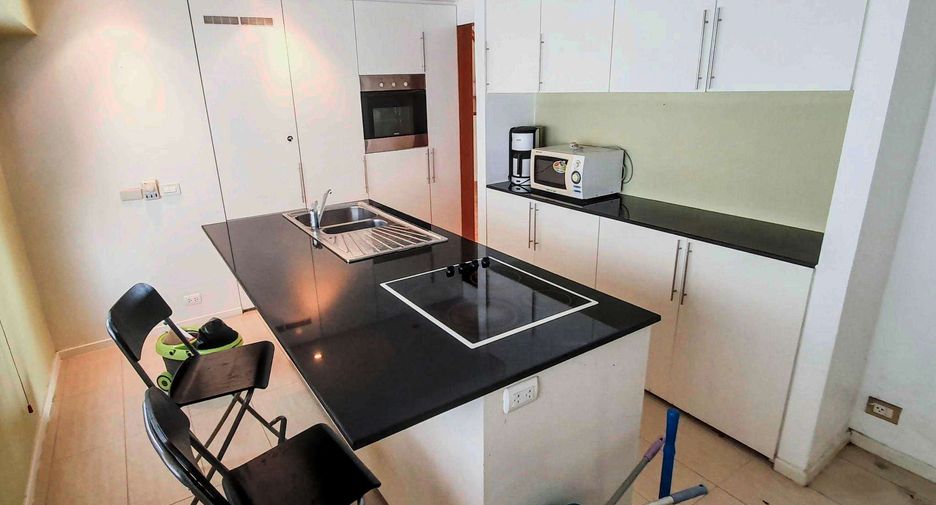 Wohnung zur Miete und zum Kauf mit 3 Zimmer in Khlong Toei, Bangkok