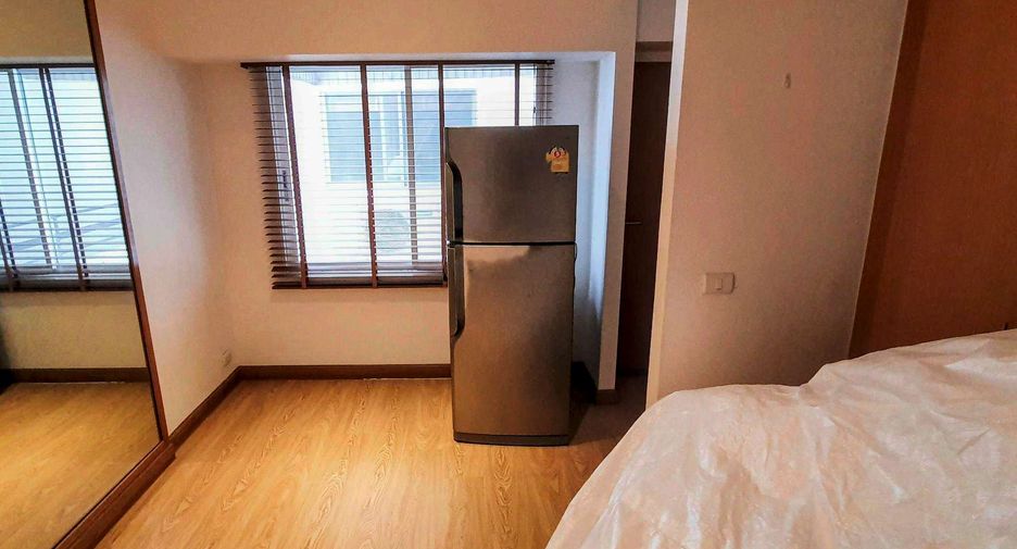 Wohnung zur Miete und zum Kauf mit 3 Zimmer in Khlong Toei, Bangkok