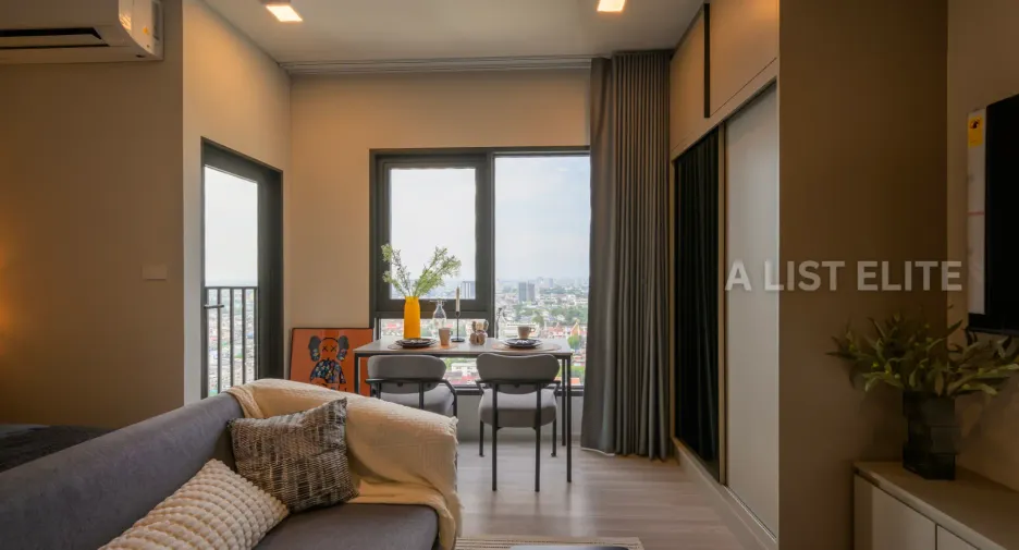 À vendre 1 chambre condo à Thon Buri, Bangkok