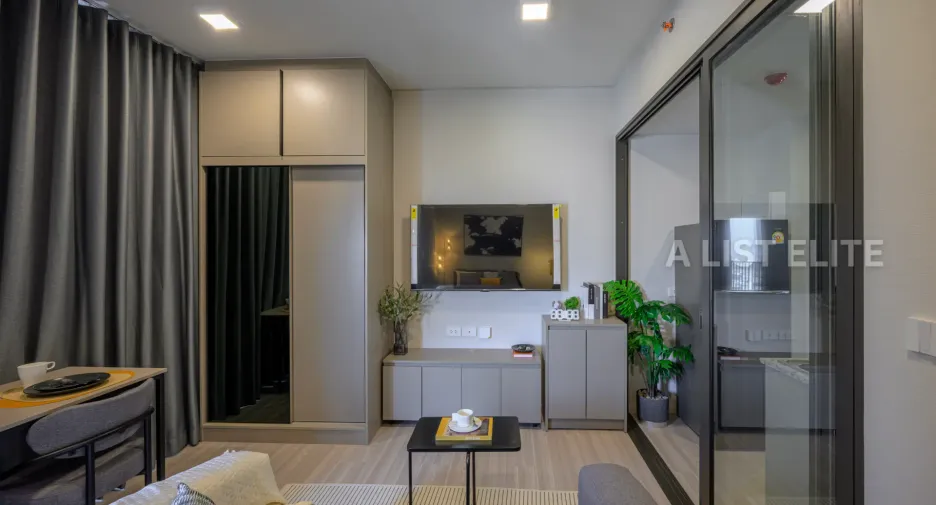 À vendre 1 chambre condo à Thon Buri, Bangkok