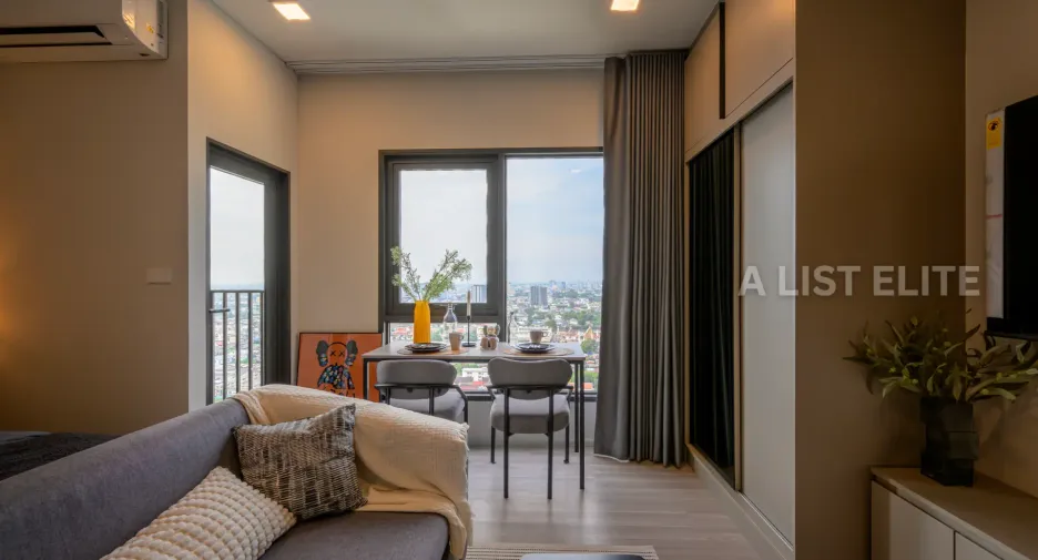À vendre 1 chambre condo à Thon Buri, Bangkok