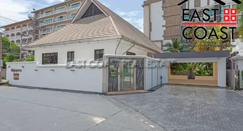 For rent and for sale 4 bedrooms house in Bang Lamung, Chonburi