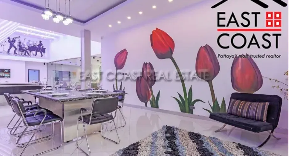 For rent and for sale 4 bedrooms house in Bang Lamung, Chonburi