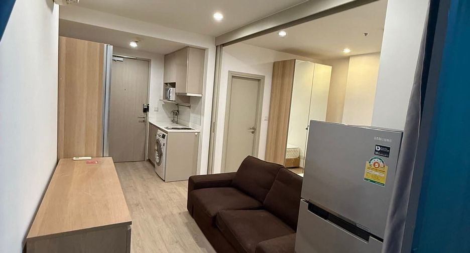Wohnung zur Miete mit 1 Zimmer in Bang Rak, Bangkok