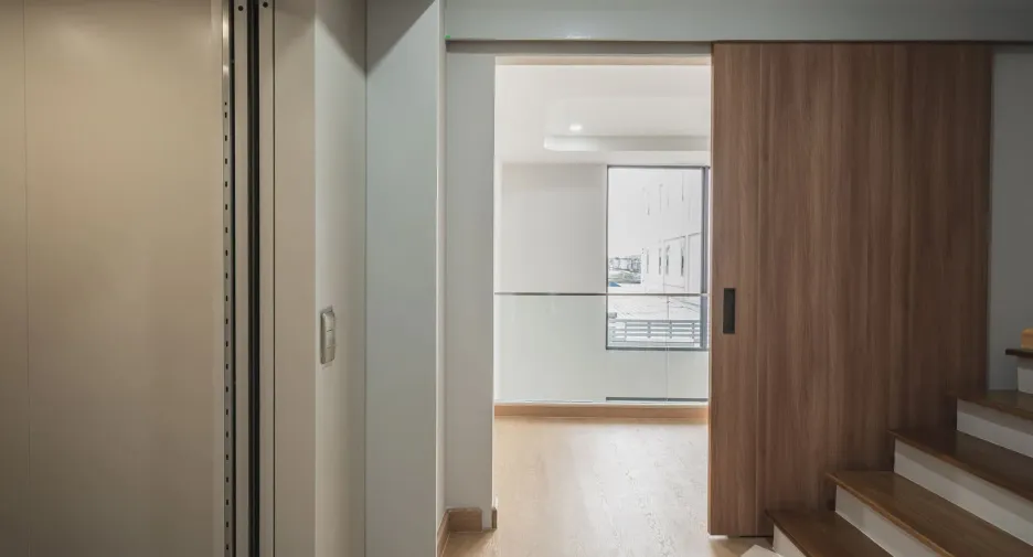 For sale 4 bedrooms house in Lat Krabang, Bangkok