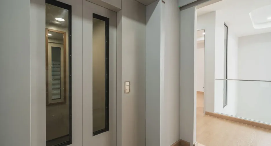 For sale 4 bedrooms house in Lat Krabang, Bangkok