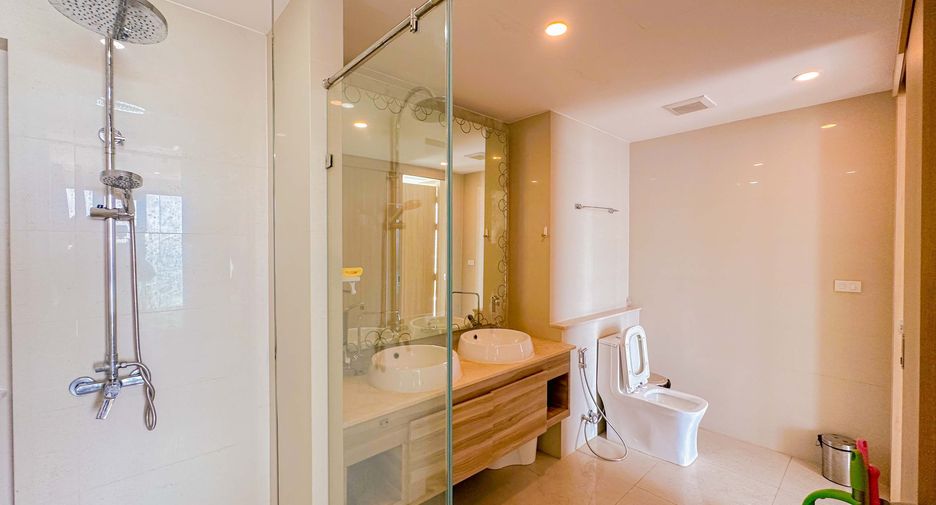 For sale 2 ベッドルーム condo in Jomtien, Pattaya