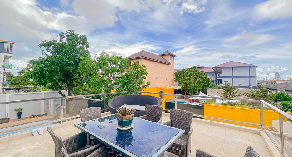 出售 和 出租 5 卧室 别墅 在 Bang Lamung, Chon Buri