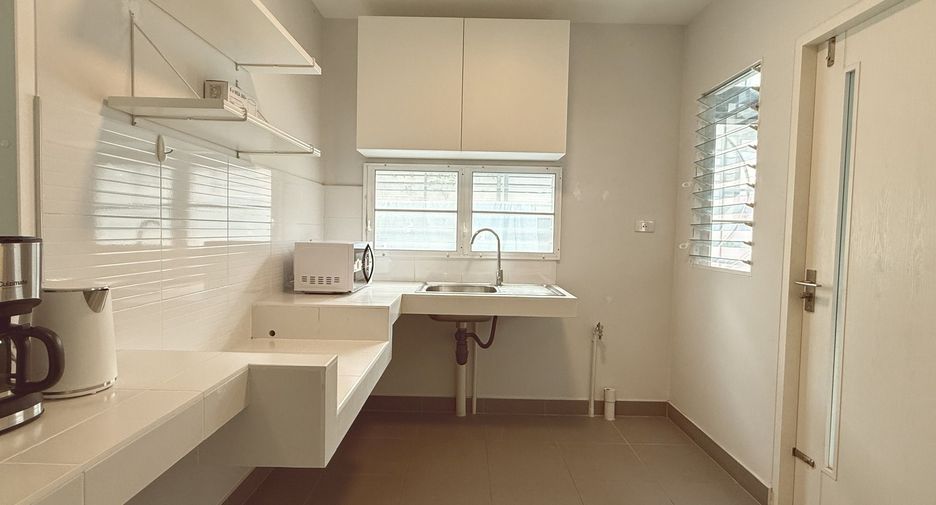 For rent 3 bedrooms house in Bang Phli, Samut Prakan