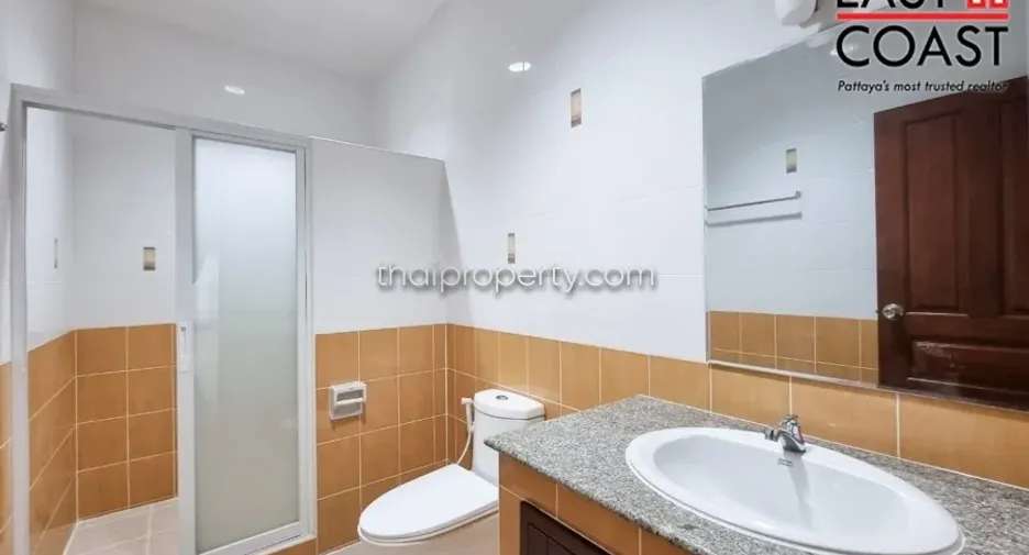 For rent and for sale 3 bedrooms house in Bang Lamung, Chonburi