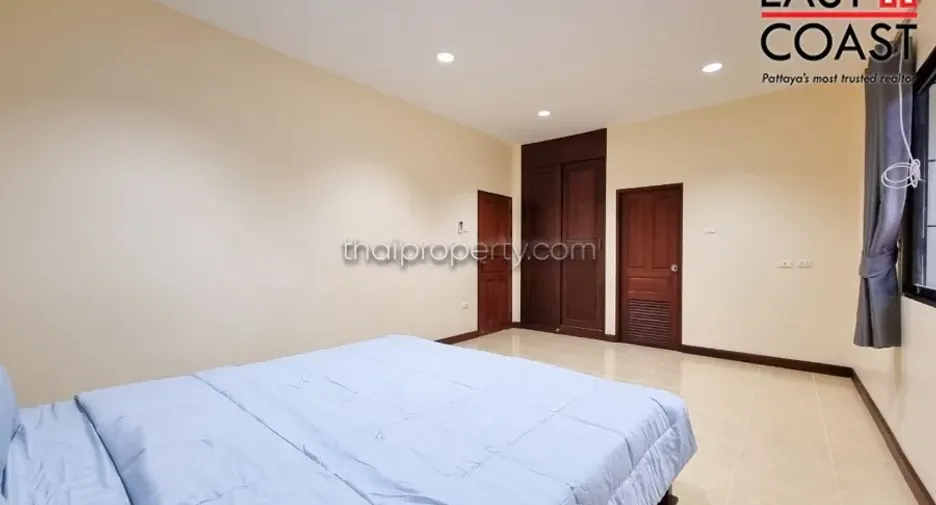For rent and for sale 3 bedrooms house in Bang Lamung, Chonburi