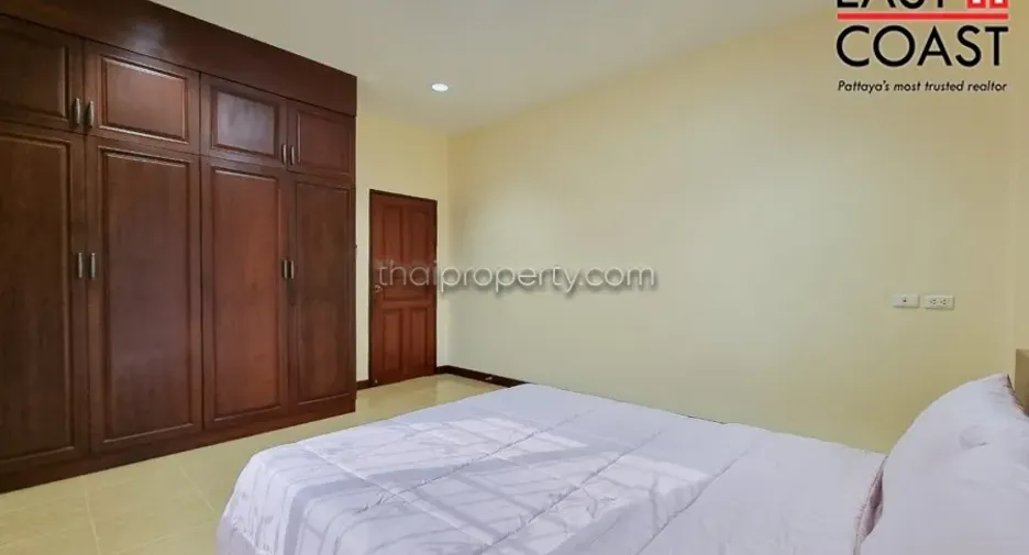 For rent and for sale 3 bedrooms house in Bang Lamung, Chonburi