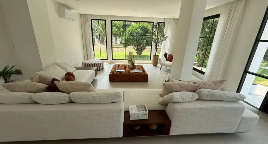 For sale 5 bedrooms house in Hang Dong, Chiang Mai