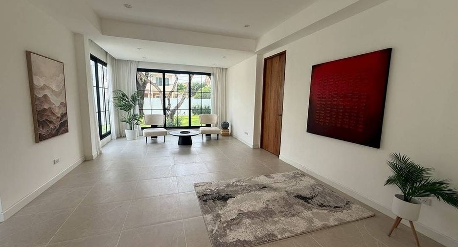 À vendre 5 chambres maison à Hang Dong, Chiang Mai