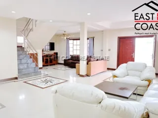 Haus zur Miete mit 5 Zimmer in Bang Lamung, Chonburi