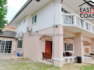 Haus zur Miete mit 5 Zimmer in Bang Lamung, Chonburi