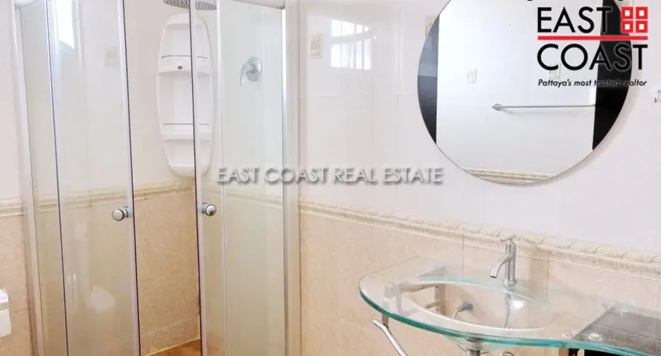 For rent 5 bedrooms house in Jomtien, Pattaya