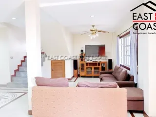 Haus zur Miete mit 5 Zimmer in Bang Lamung, Chonburi
